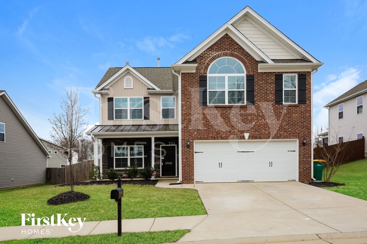 Foto principal - 5390 Holbein Gate Rd