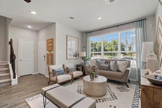 Building Photo - 2948 Percheron Dr