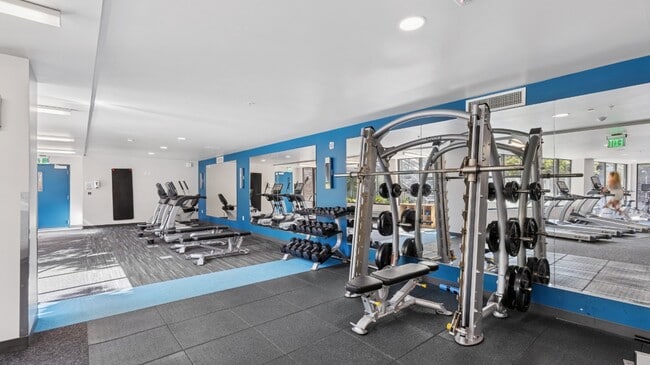 Building Photo - Eleanor