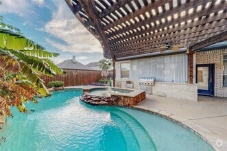 Building Photo - 2728 Gull Lake Dr