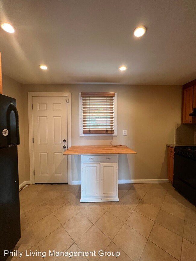 Foto del edificio - 2 br, 1 bath House - 2131 Rodman Street HOUSE