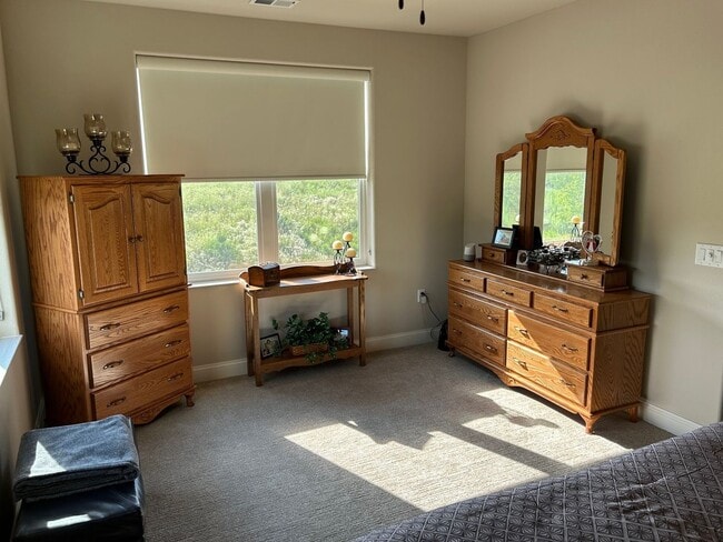 Interior Photo - Village at Fox River