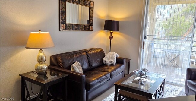 Foto del edificio - 210 E Flamingo Rd