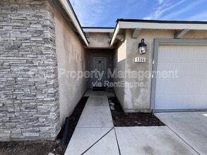 Building Photo - 1366 W Butterfield Ln