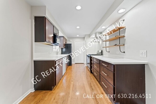 Foto del edificio - 1824 W Ellen St