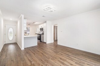 Building Photo - 1510 Tarberry Rd