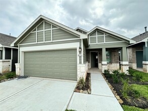 Building Photo - 8026 Cypress Country Dr