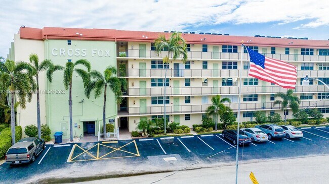 Foto del edificio - 5321 NE 24th Terrace