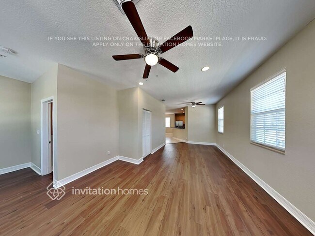 Foto del edificio - 226 W Thatch Palm Cir