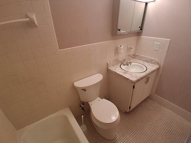 Photo - 410 W Palm St (Lantana, FL) Apartment