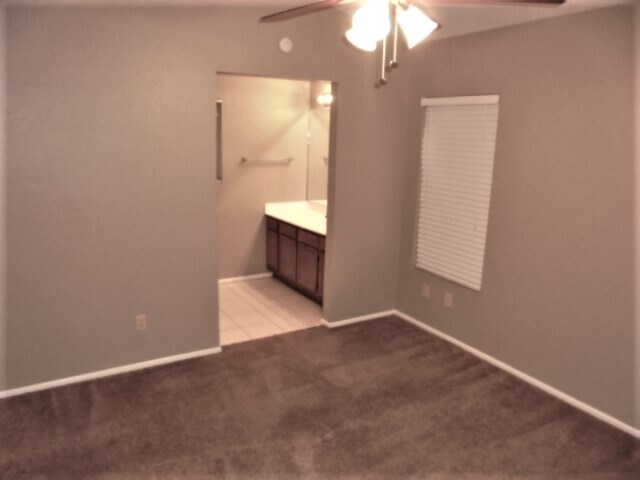 Building Photo - 8655 N 107th Drive