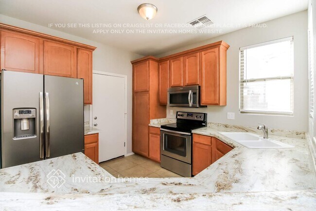 Foto del edificio - 9038 E Garnet Ave