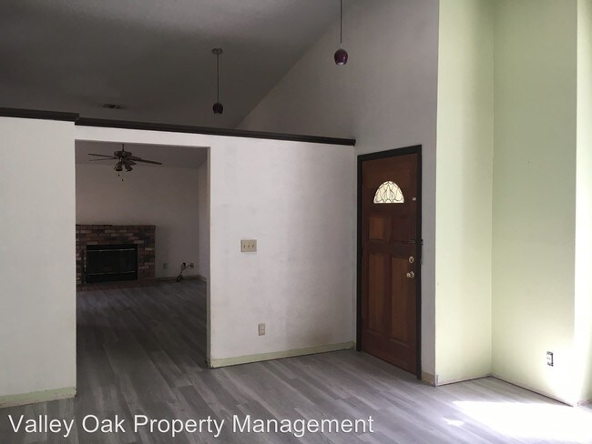 Foto del edificio - 3 br, 2 bath House - 3813 Towery Ave