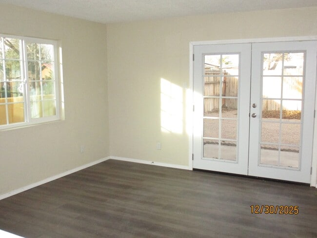 Building Photo - 13104 Oriente Ave NE