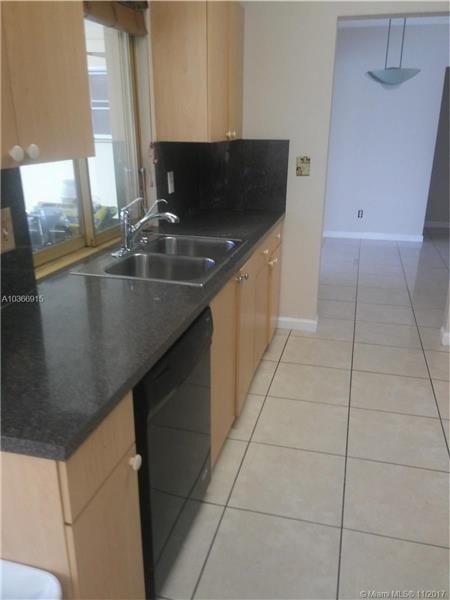 Foto del edificio - 4121 Thomas St