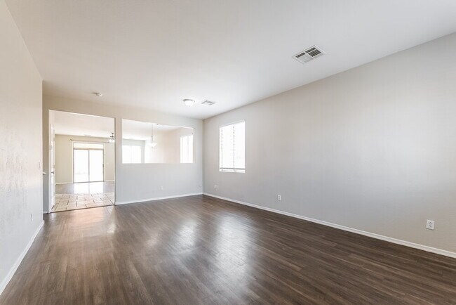 Building Photo - 6829 S 68th Ln