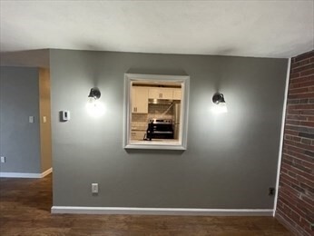 Primary Photo - 36 Greentree Ln