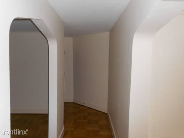 Foto del edificio - 60 Academy Ave