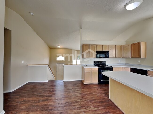Building Photo - 2456 S 2940 W