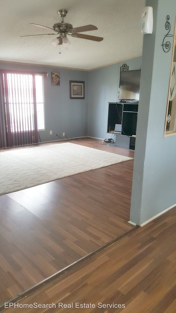 Building Photo - 5 br, 2 bath House - 5983 SIXTA DR