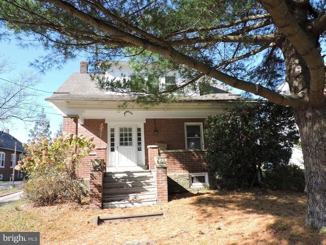 Foto del edificio - 1037 Valley Forge Rd