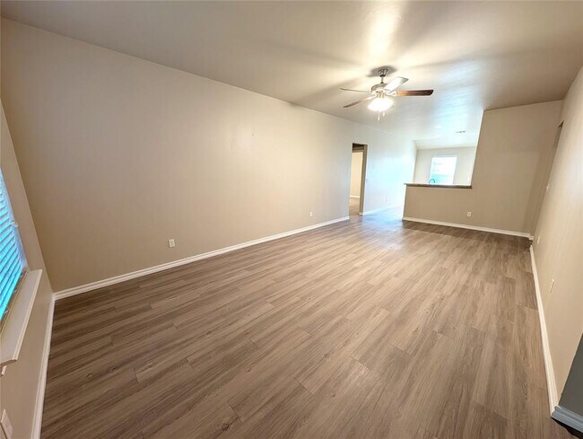 Foto del edificio - 3332 SE 94th St