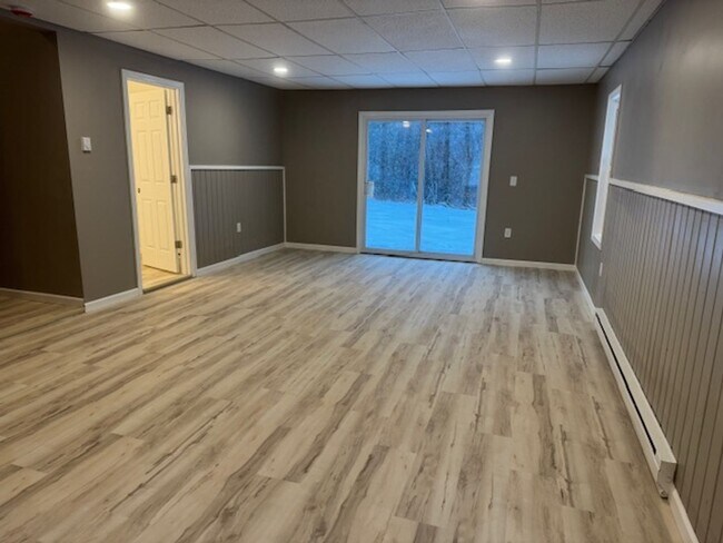 Foto del edificio - 16 Knightville Dam Road