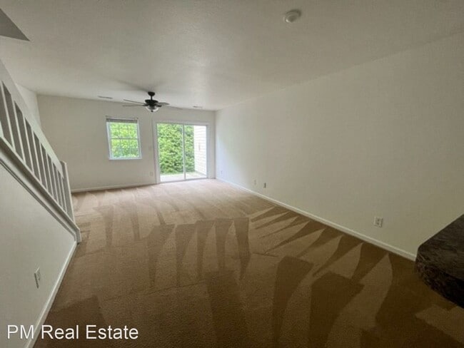 Building Photo - 2 br, 2.5 bath House - 616 Grasswren Way