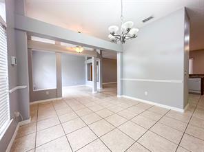 Foto del edificio - 9240 Lake Fischer Blvd