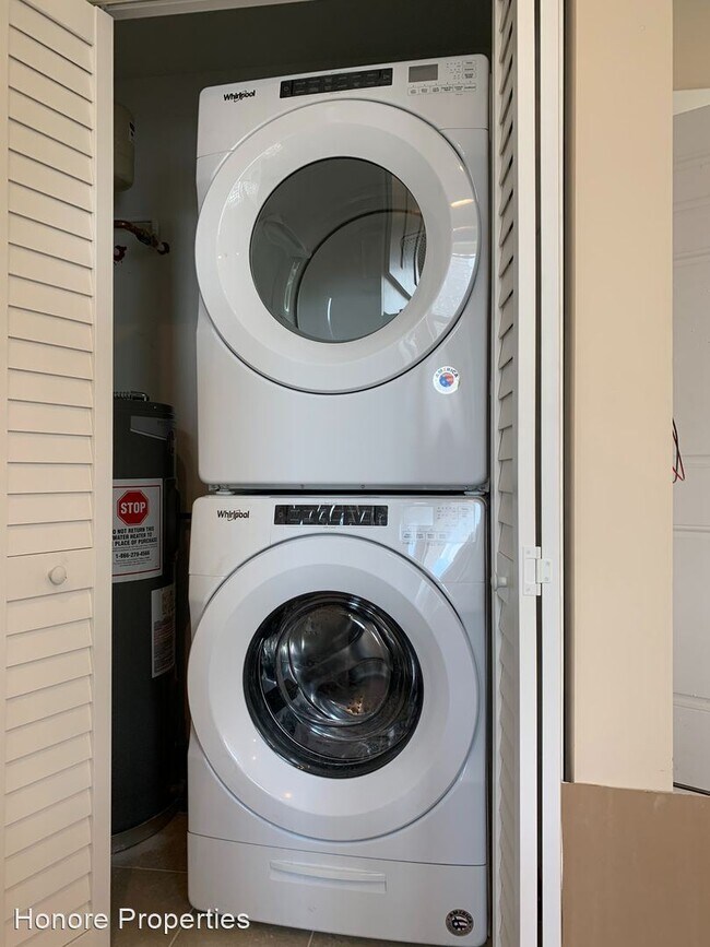 Foto del edificio - 1447 W Superior St