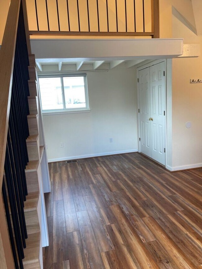Foto del edificio - Cozy Studio Carriage House – All Utilities Included!