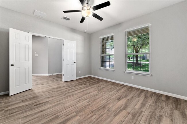 Building Photo - 1521 Coldwater Hollow