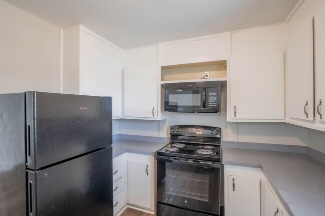 Foto del edificio - 3 Bed 1 Bath in Tulsa! PRICE DROP!