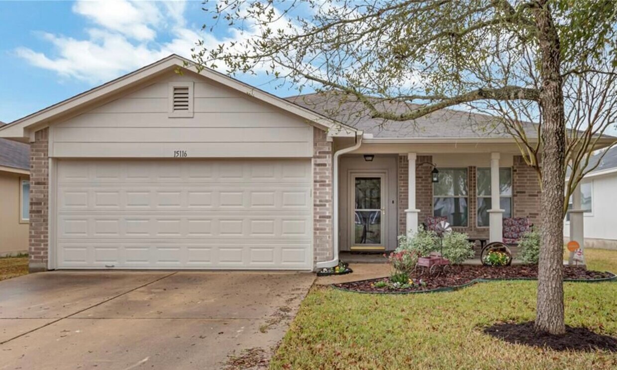 Primary Photo - 15116 Faircrest Dr