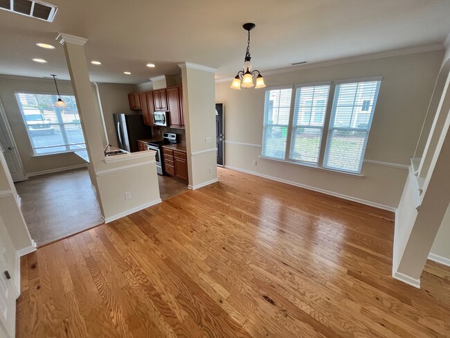 Building Photo - 2916 Casona Way