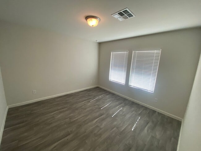 Foto del edificio - Cozy 4 Bed/2 Bath Newer Home in Coolidge