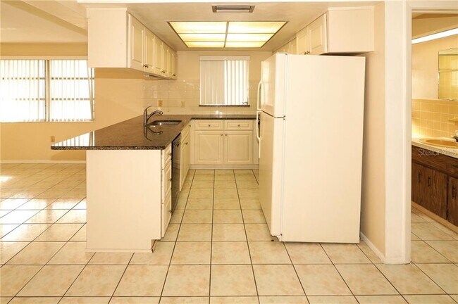 Foto del edificio - 6410 Tralee Ave