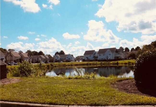 Foto del edificio - 3826 Occoquan River Reach
