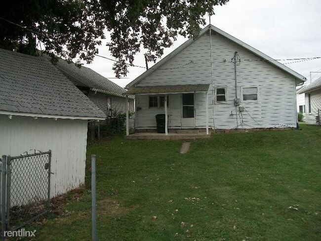 Building Photo - 2 br, 1 bath House - 209 W McKee St.