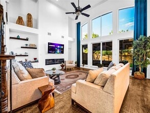 Building Photo - 2117 White Rock Ln Building Photo - 2117 White Rock Ln