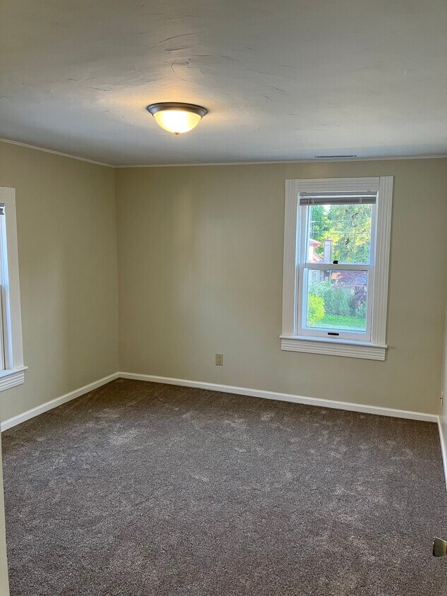 462 W Oakland Ave, Port Washington, WI 53074 Townhome Rentals in Port Washington WI