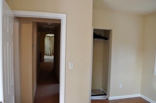 Primary Photo - 145 N 5th Street