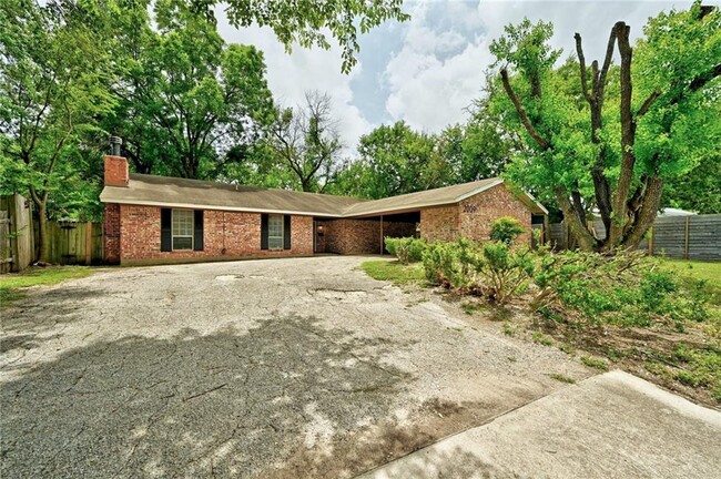 Foto del edificio - 2009 Greenbrook Pkwy