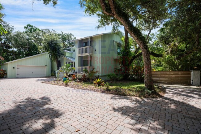 Foto del edificio - Stunning 4/2 on Siesta Key!