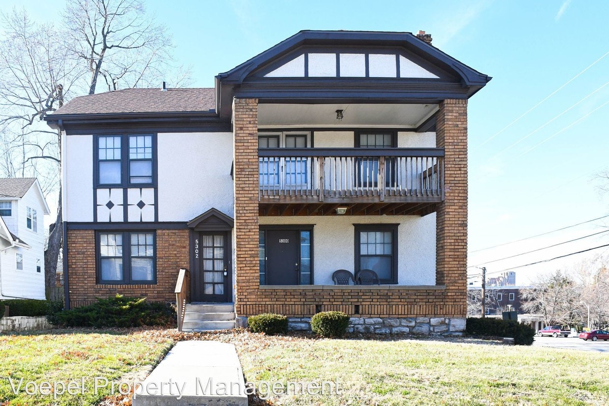 Primary Photo - 5301-5302 Charlotte St