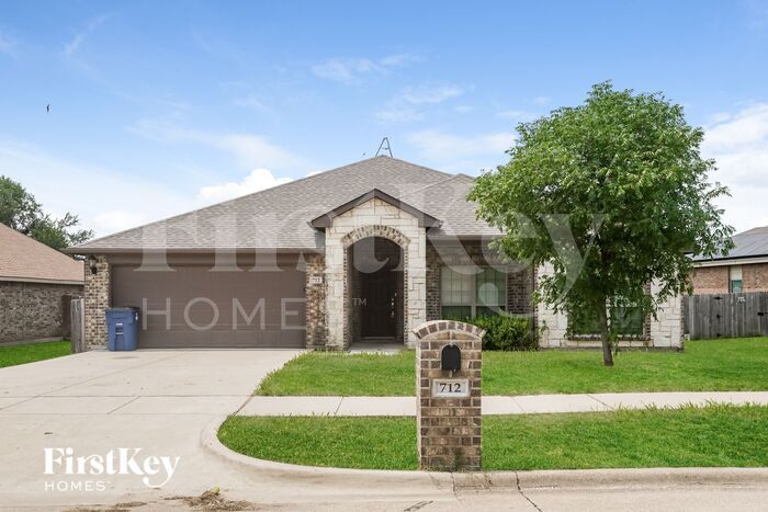 Primary Photo - 712 Woodcrest Drive