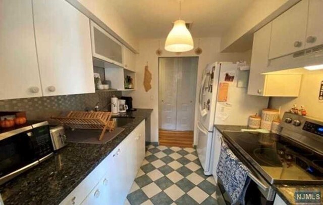 Foto del edificio - 74 Orient Way