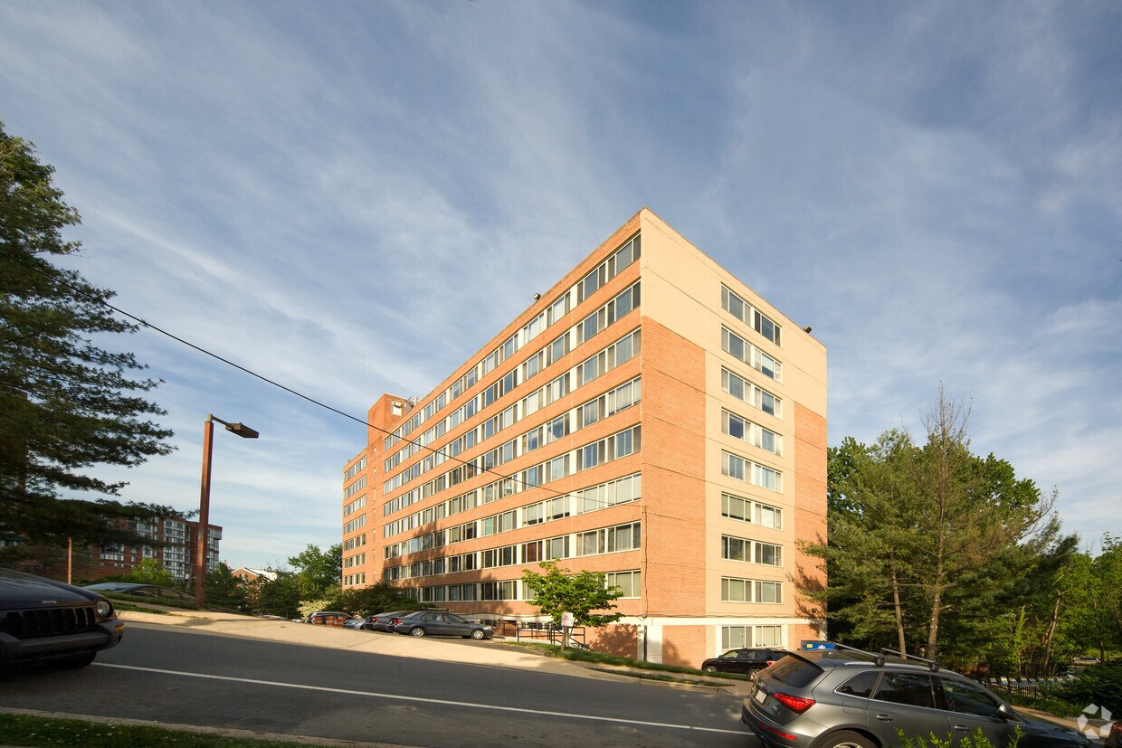 Taft Towers Apartments Arlington, VA