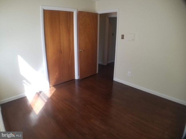 Foto del edificio - 4308 Henderson Rd