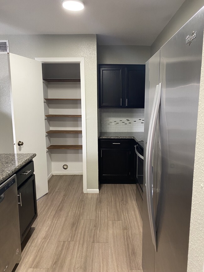 Kitchen/pantry - 1500 Elm Ave